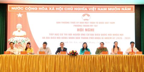 Đồng chí Thứ trưởng Lê Quốc Hùng và các ứng cử viên đại biểu Quốc hội tiếp xúc cử tri tại Thành phố Hồ Chí Minh